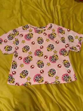 Women’s Pink Princess Peach Short Sleeve Top